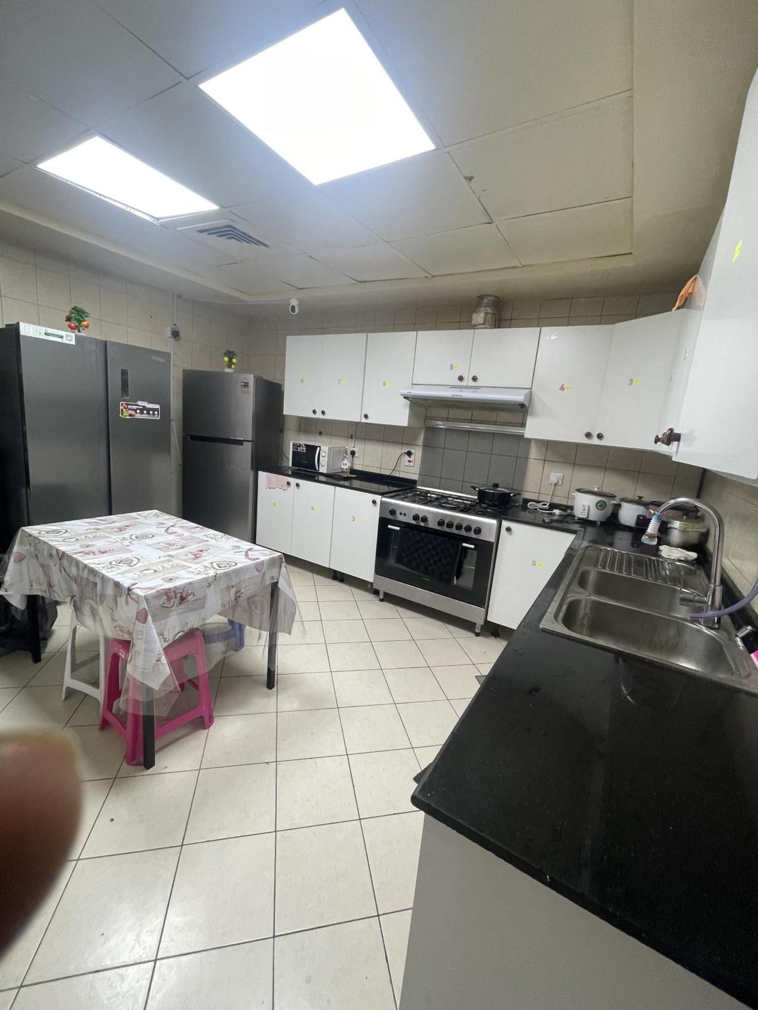 דובאי Elite Space Hostel And Capsule Accommodation מראה חיצוני תמונה
